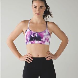 Lululemon flow y bra blooming pixie size 6